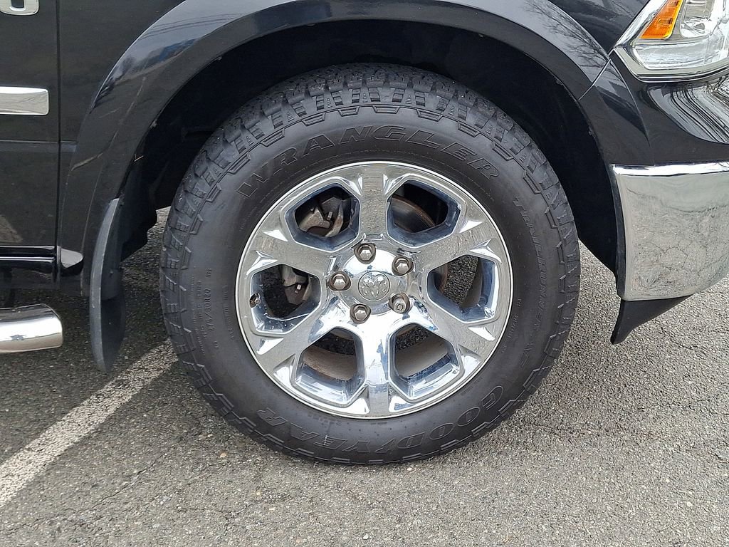 Used 2017 RAM 1500 Laramie w/ Convenience Group image 11