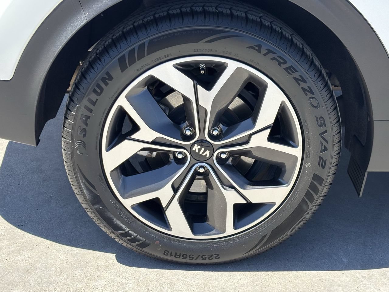 Used 2021 Kia Sportage EX w/ EX Technology Package FWD image 7