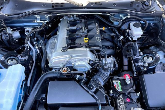 Used 2016 MAZDA MX-5 Miata Grand Touring RWD image 9