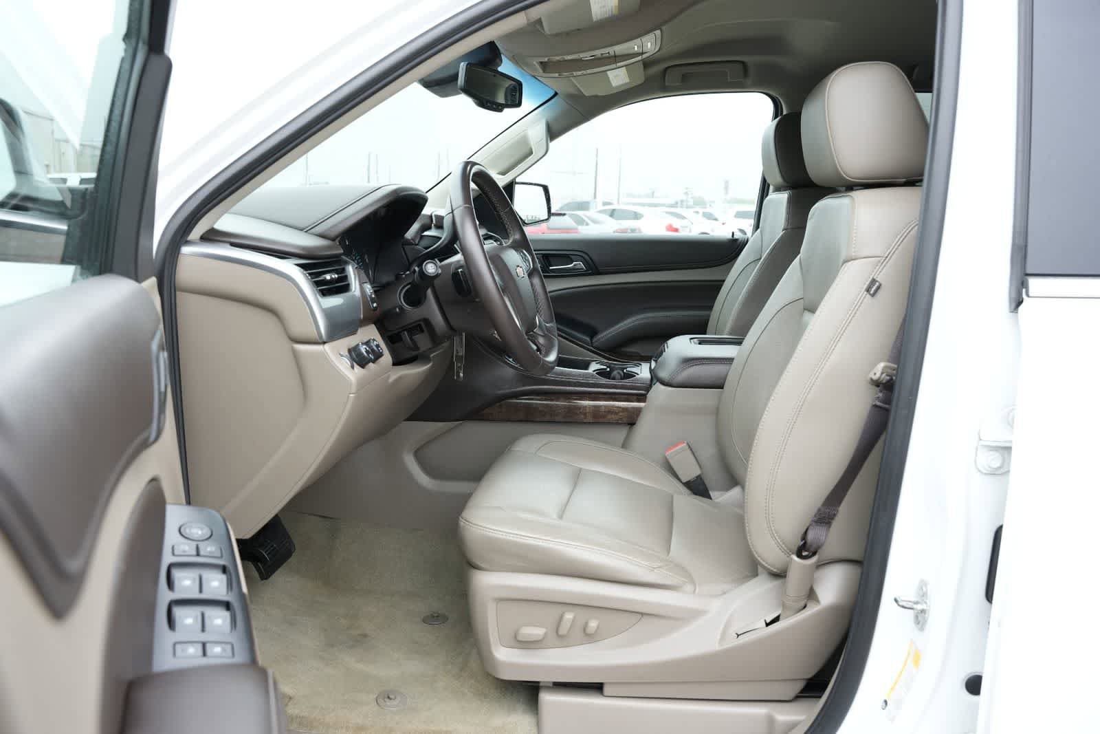 Used 2018 Chevrolet Tahoe LT AWD/4WD image 16