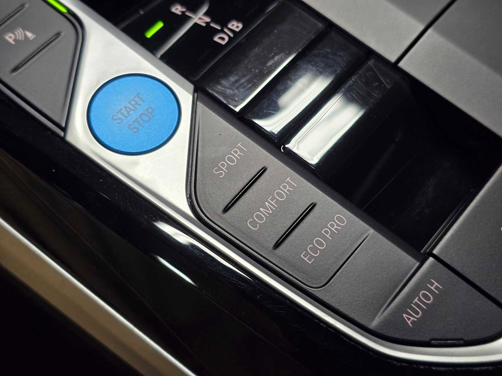 Used 2024 BMW i4 xDrive40i image 34