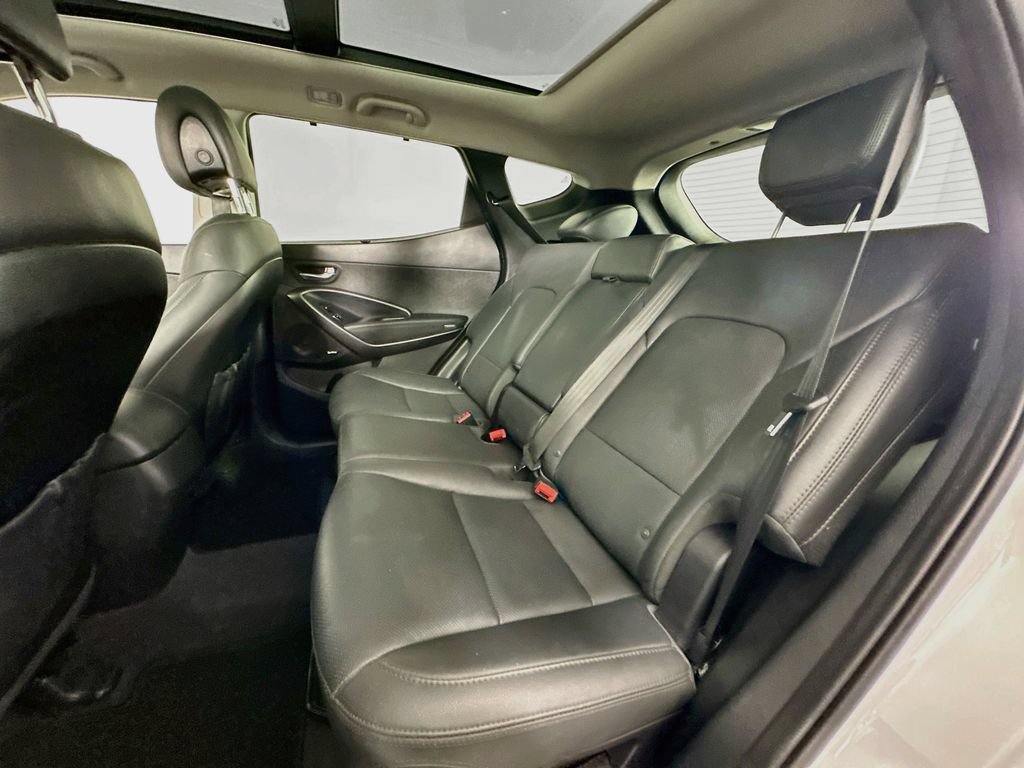 Used 2018 Hyundai Santa Fe Sport w/ 2.0T Ultimate Tech Package 05 AWD/4WD image 27