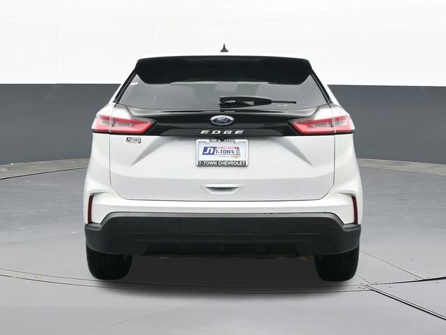 Used 2021 Ford Edge SE image 12