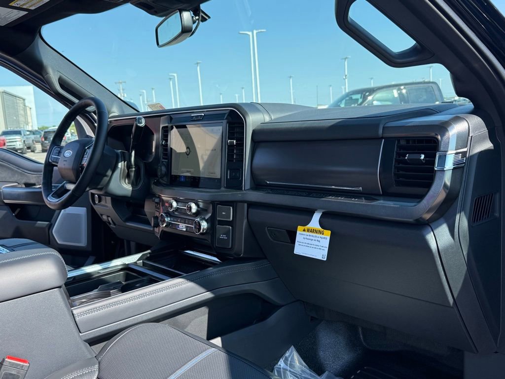 New 2026 Ford F450 4x4 Crew Cab Super Duty image 14