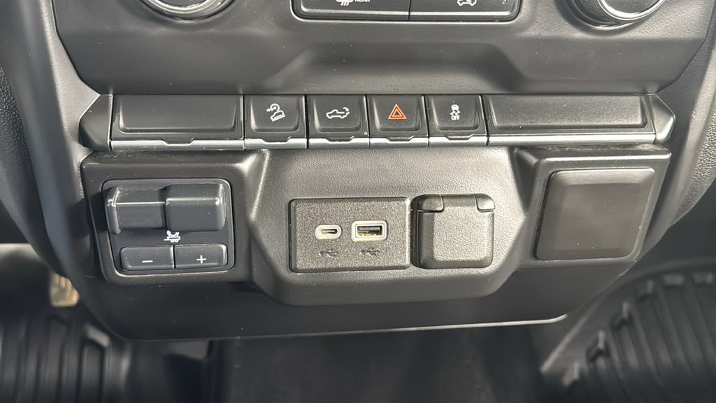 Used 2021 Chevrolet Silverado 1500 W/T w/ WT Value Package image 26