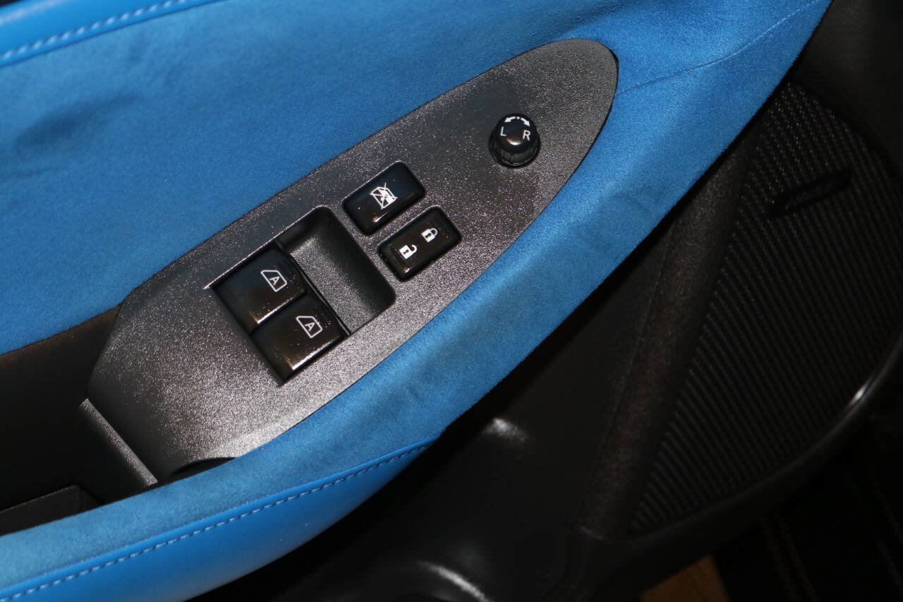 Used 2023 Nissan Z Performance 2dr Coupe 9A w/ Floor Mat Package (L93) image 65