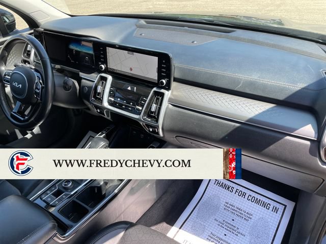 Used 2023 Kia Sorento SX AWD/4WD image 35