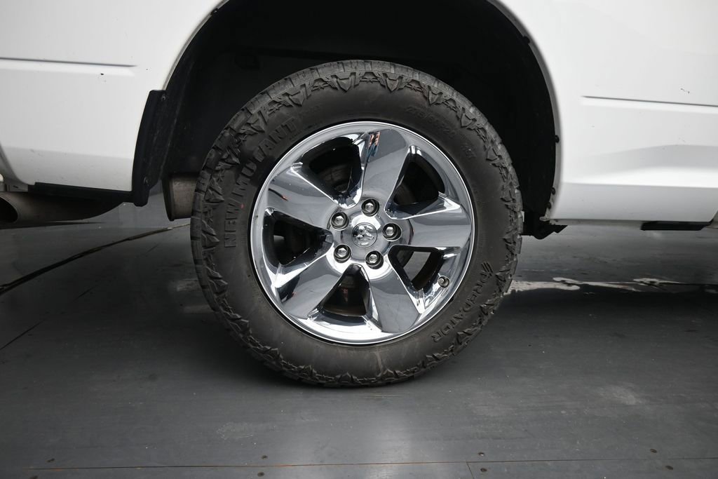 Used 2018 RAM 1500 Express w/ Express Value Package AWD/4WD image 10