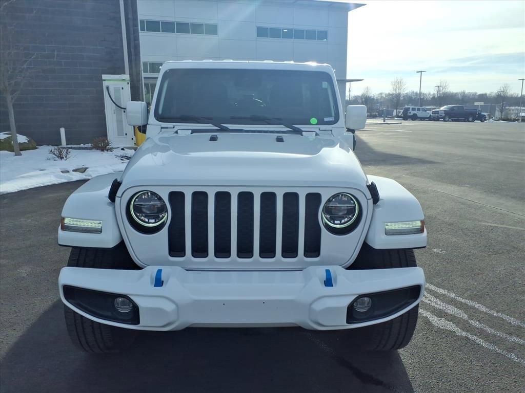 Used 2021 Jeep Wrangler Unlimited Sahara AWD/4WD image 8