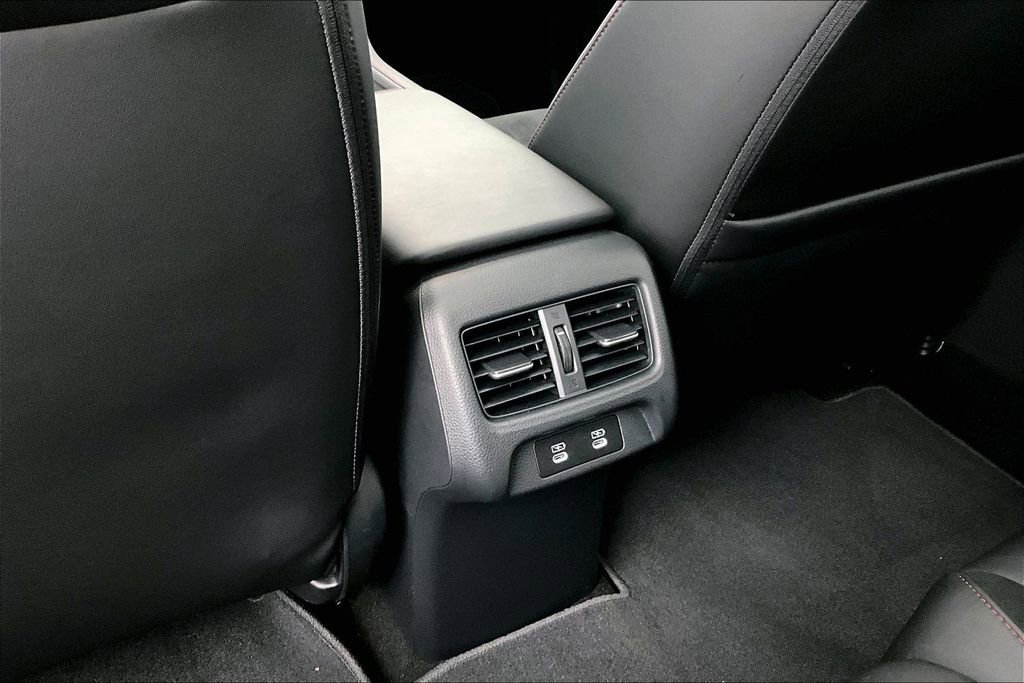 Certified 2025 Acura ADX A-Spec image 30