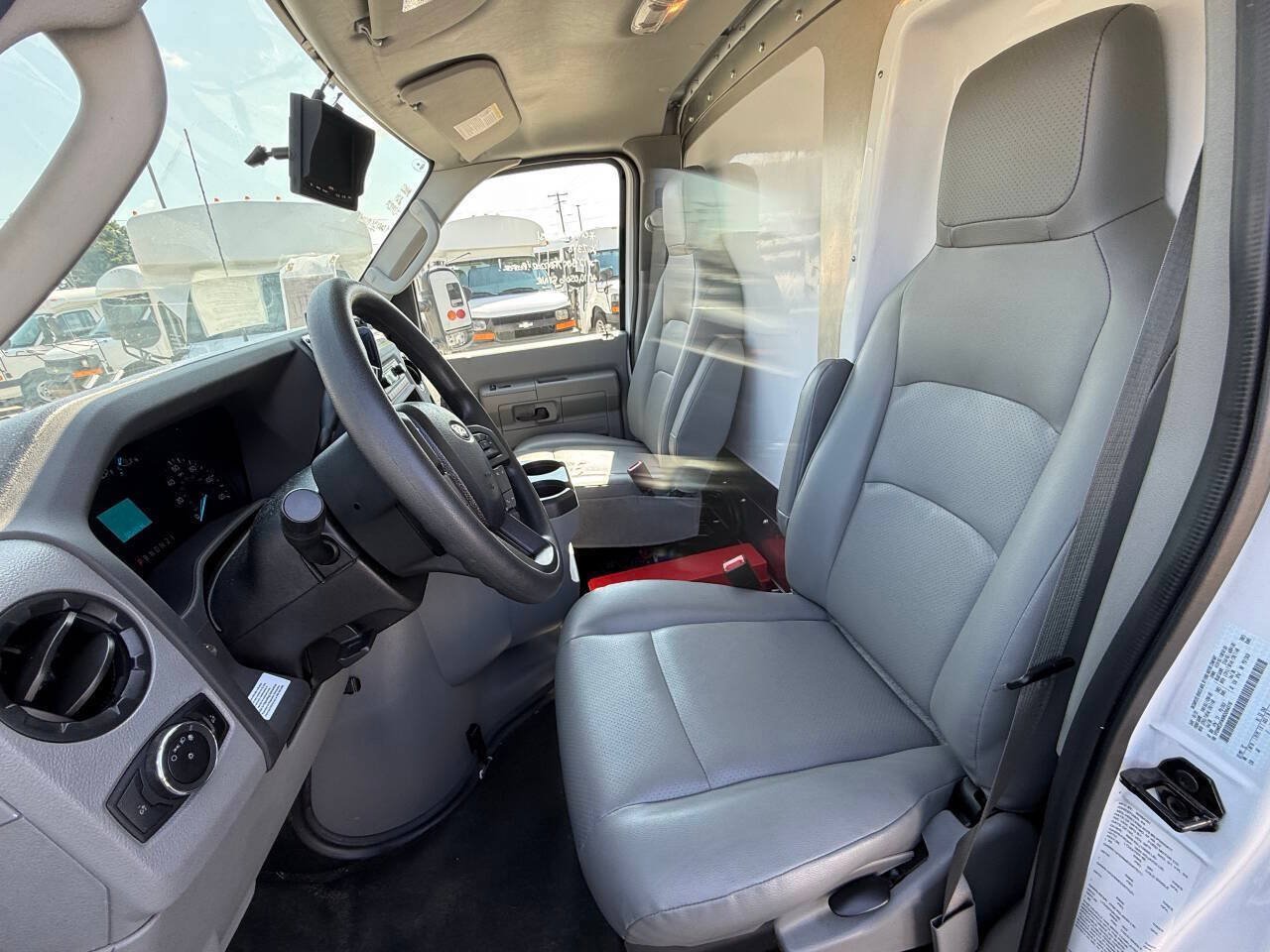 Used 2024 Ford E-350 and Econoline 350 Super Duty w/ Power Windows & Locks Group RWD image 10