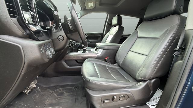 Used 2023 Chevrolet Silverado 1500 LTZ AWD/4WD image 9