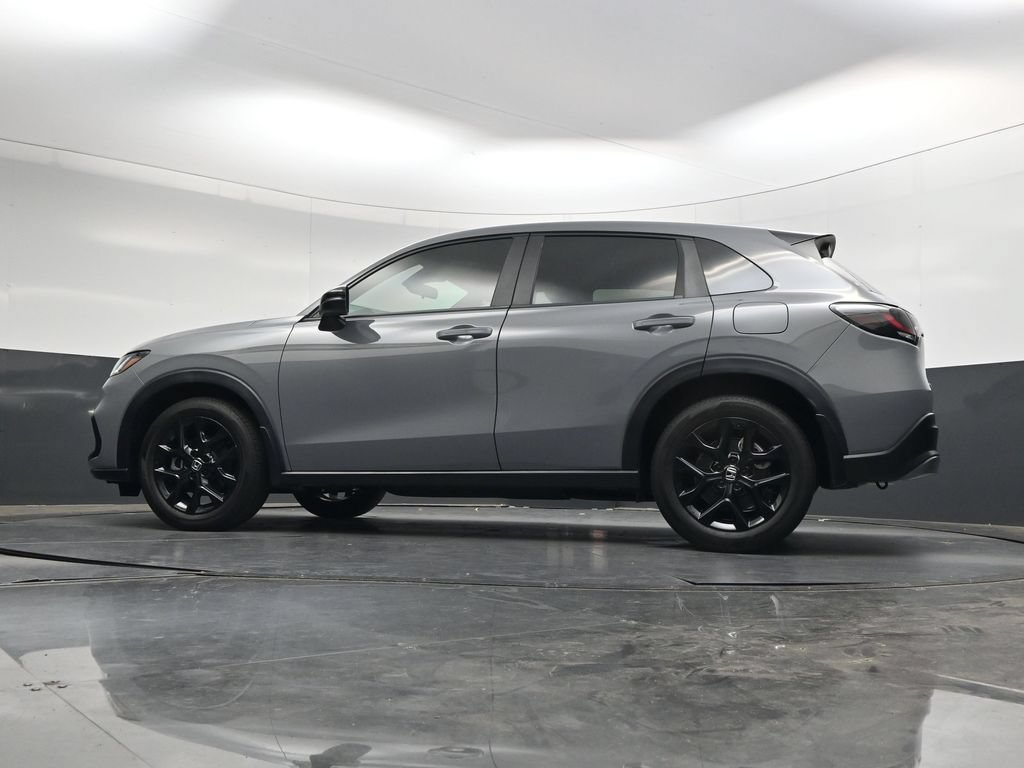 Certified 2025 Honda HR-V Sport image 39