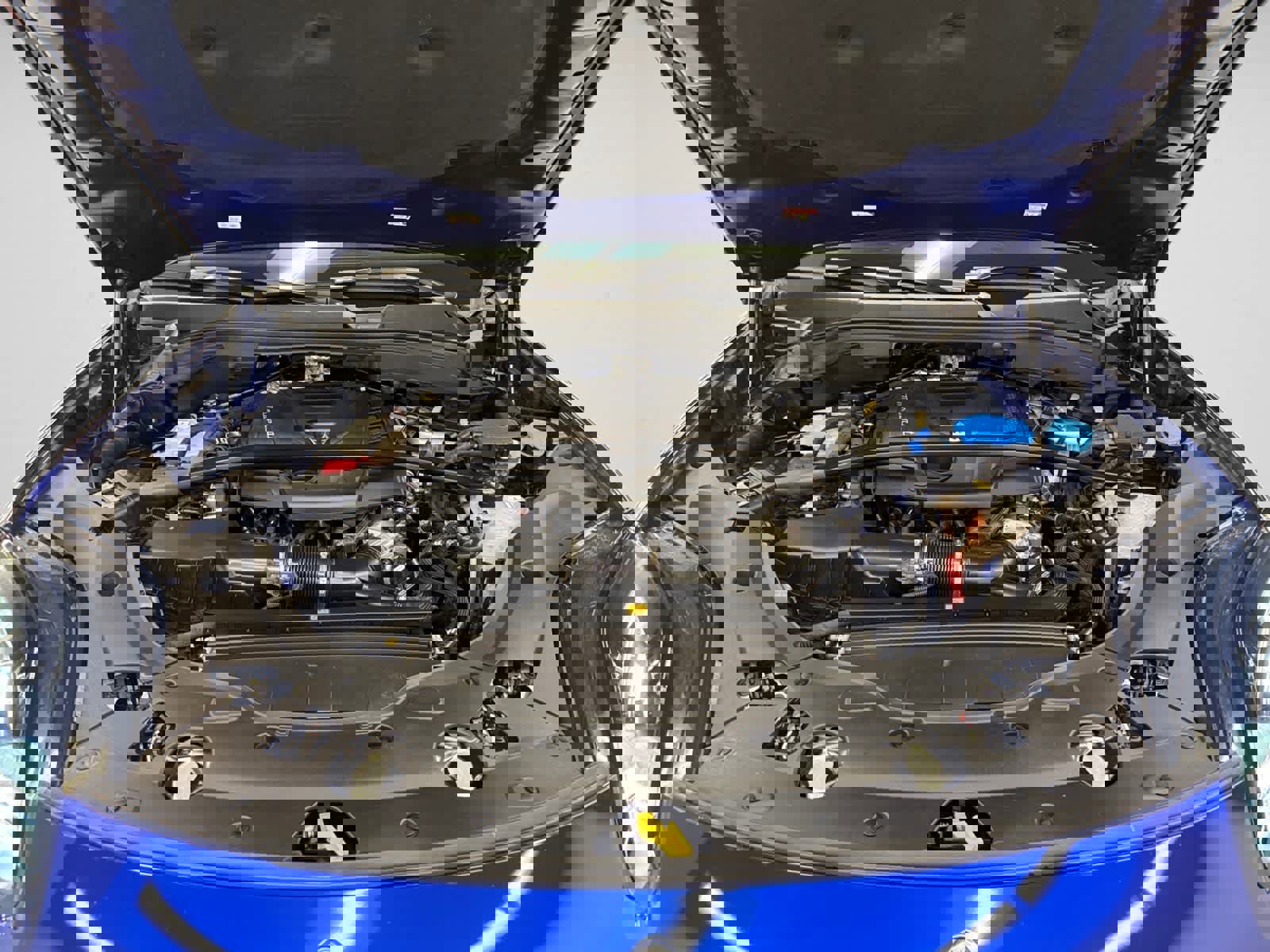 Used 2023 Maserati Grecale GT image 5