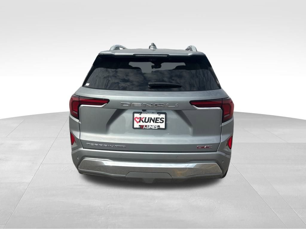 New 2026 GMC Terrain Denali w/ LPO, Floor Liner Package image 7