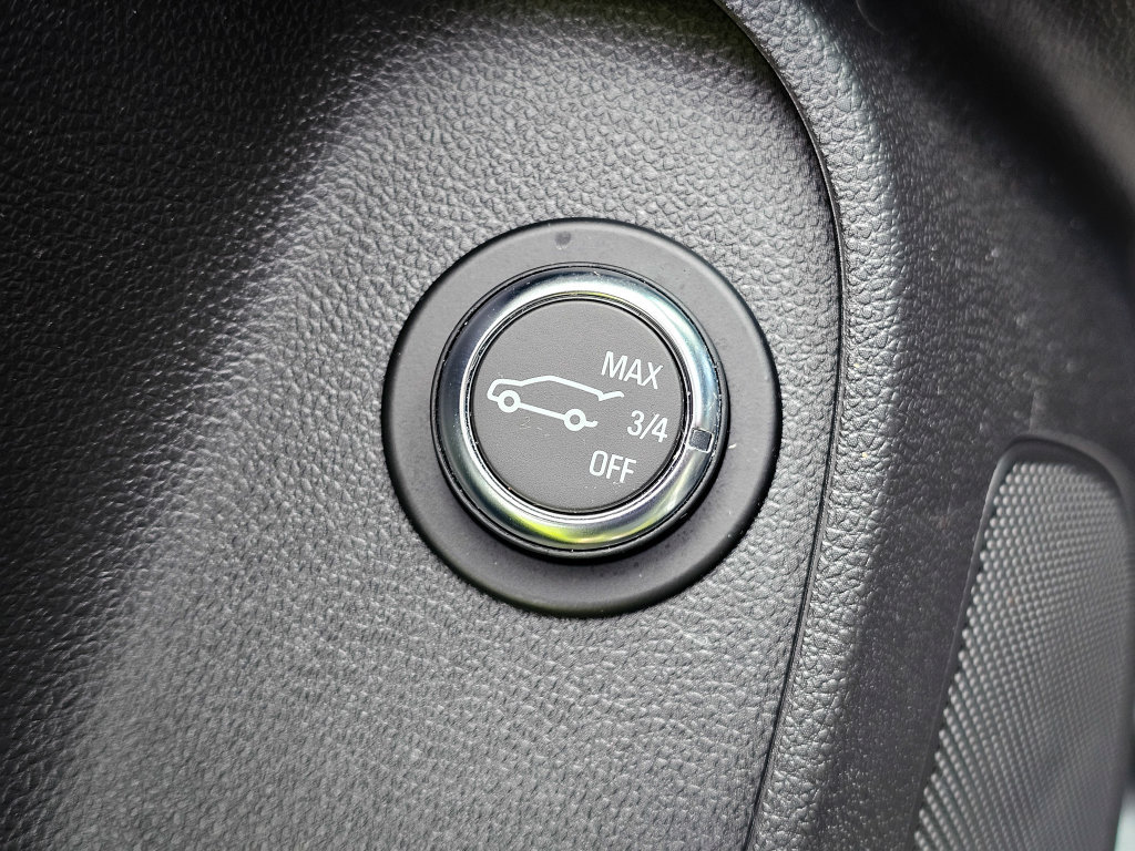 Used 2025 Buick Envista Avenir FWD image 12