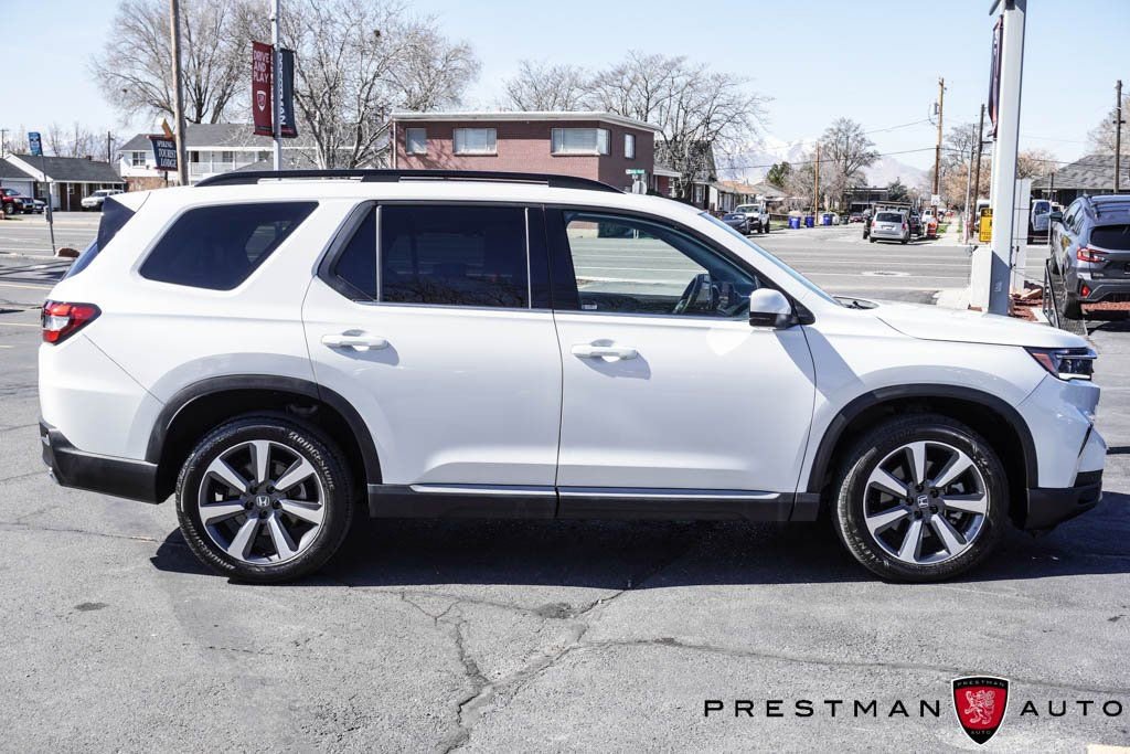 Used 2025 Honda Pilot Touring image 26