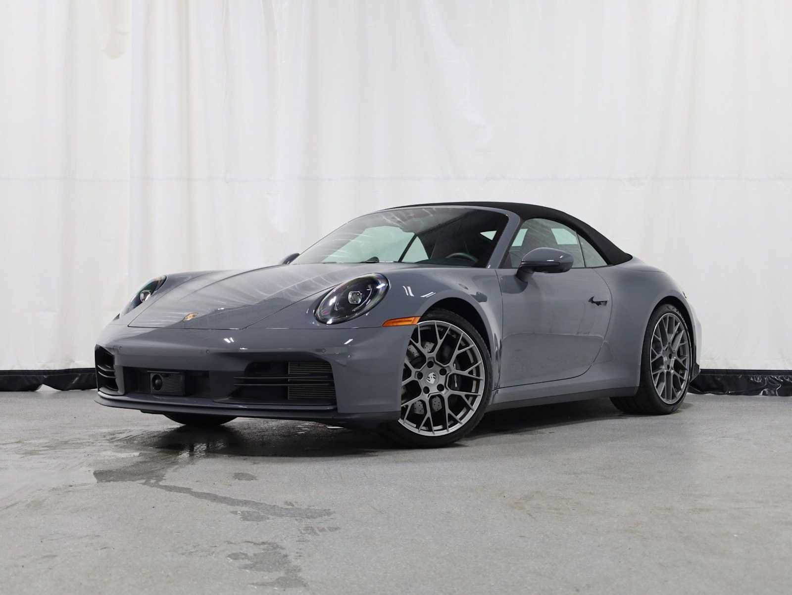Certified 2025 Porsche 911 Carrera RWD image 1