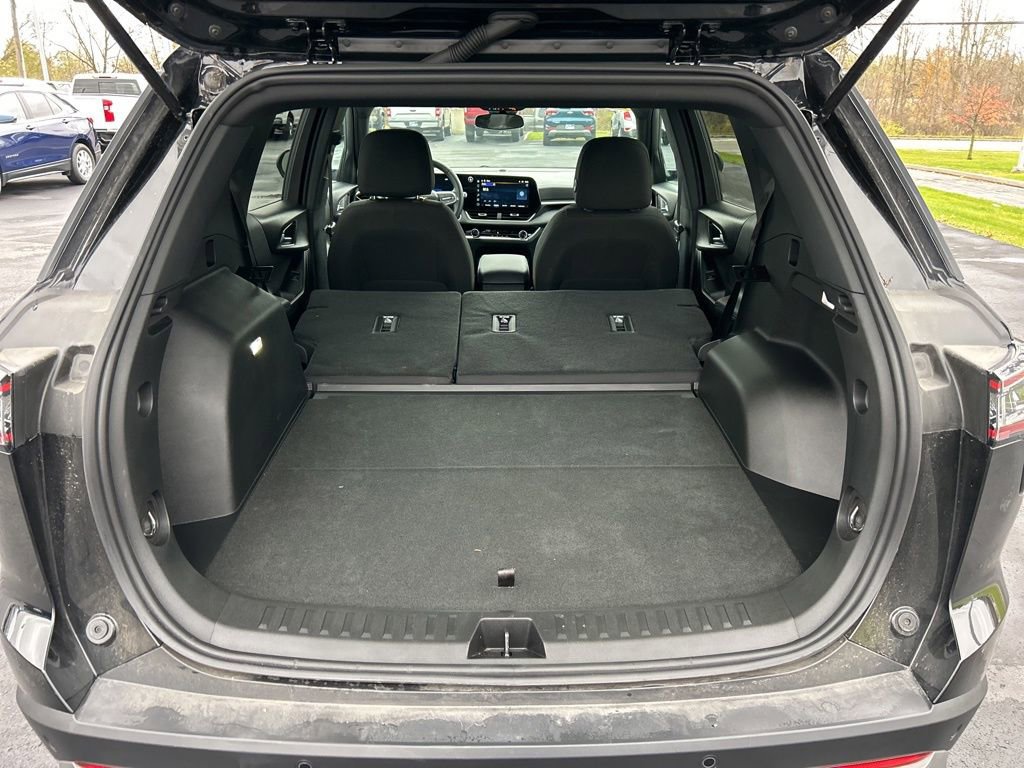 Used 2025 Chevrolet Equinox LT image 27