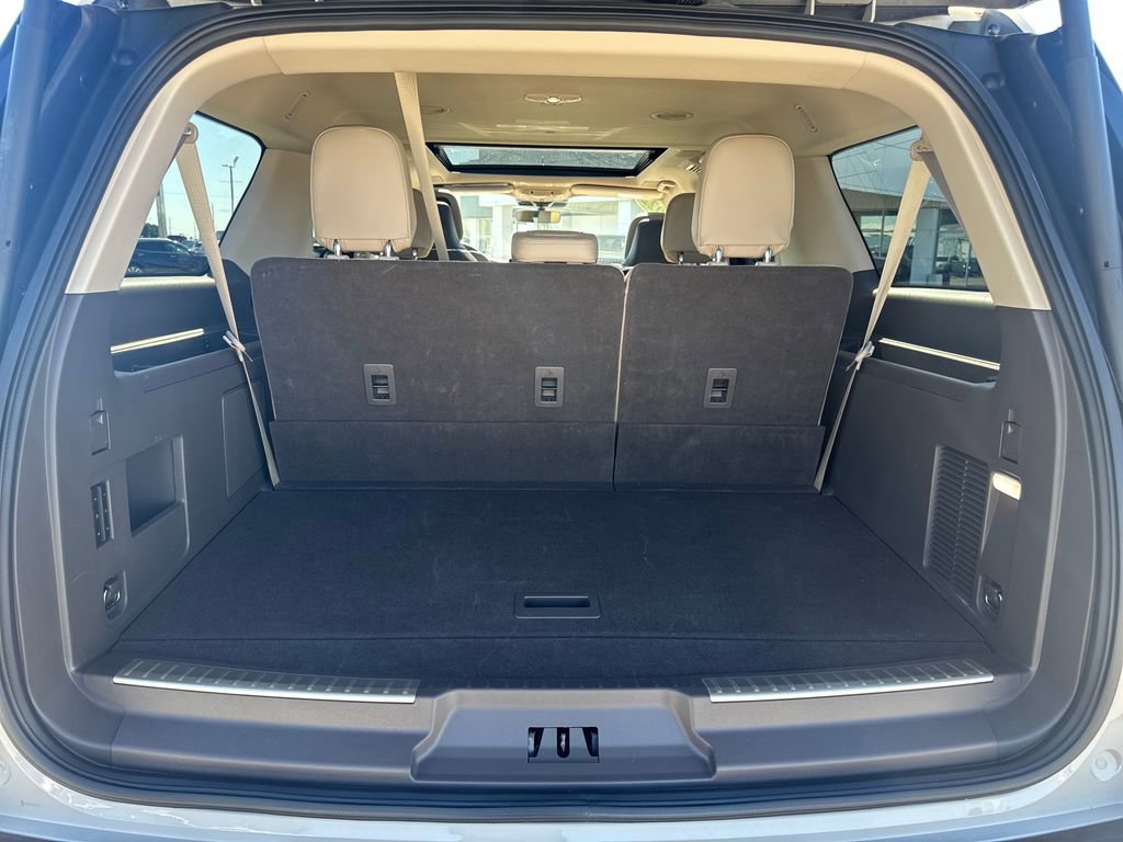 Used 2024 Lincoln Navigator L Reserve AWD/4WD image 12
