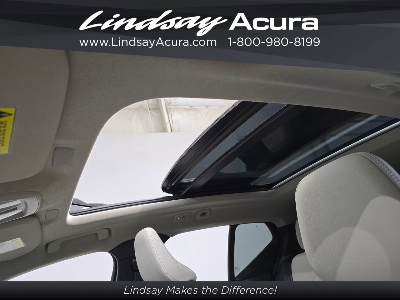 Used 2024 Volvo XC40 B5 Ultimate image 21