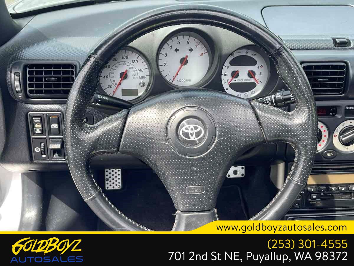 Used 2000 Toyota MR2 RWD image 12