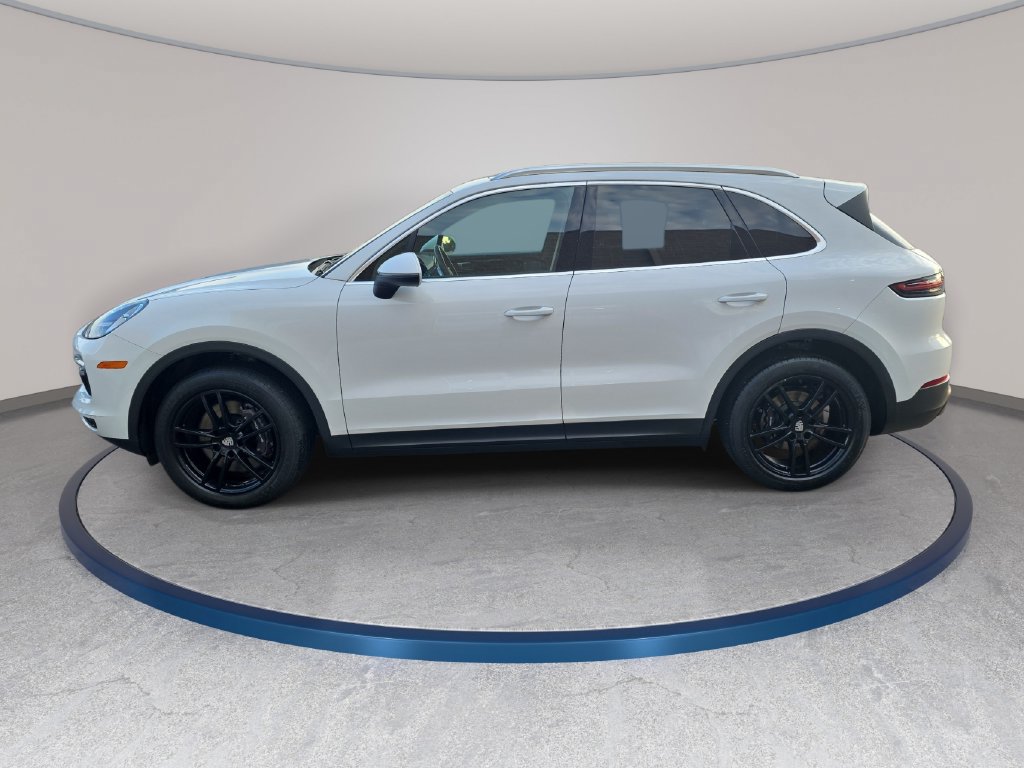 Used 2023 Porsche Cayenne AWD/4WD image 9