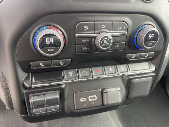 Used 2023 Chevrolet Silverado 2500 LT w/ Convenience Package AWD/4WD image 18