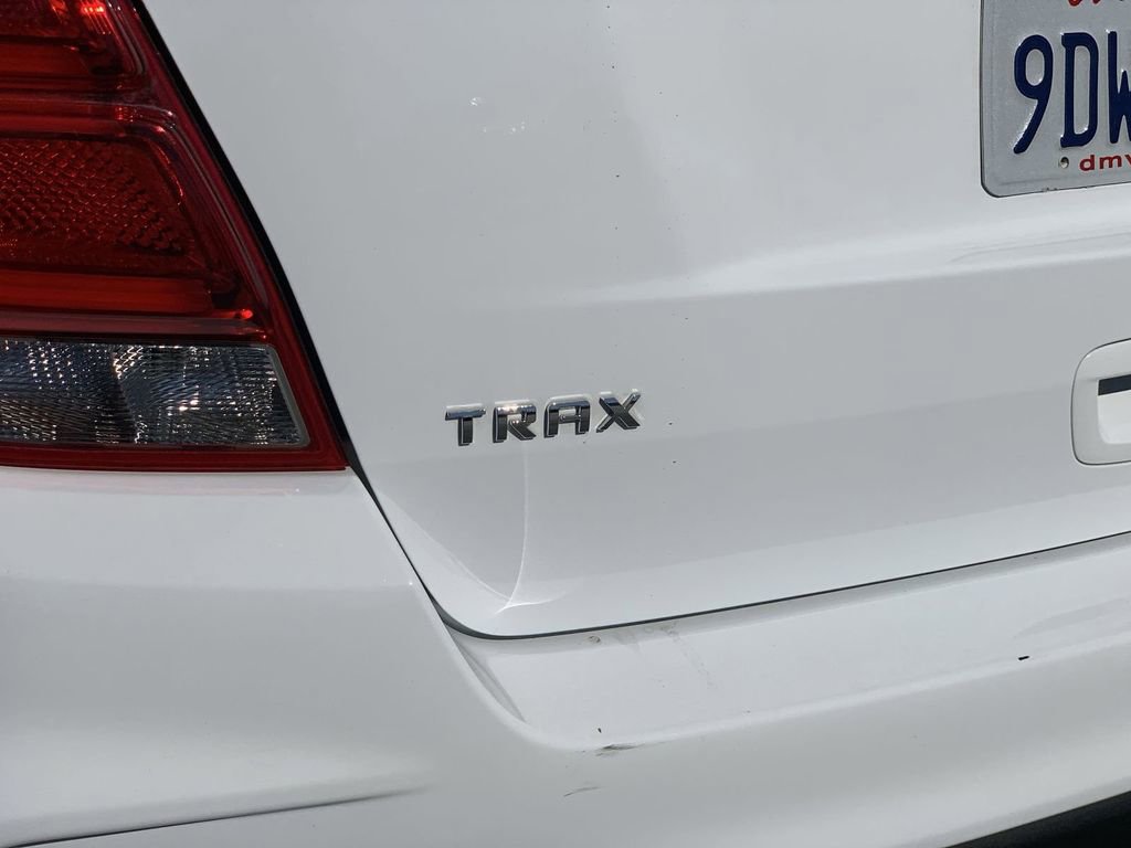 Certified 2022 Chevrolet Trax LT w/ LT Convenience Package image 30