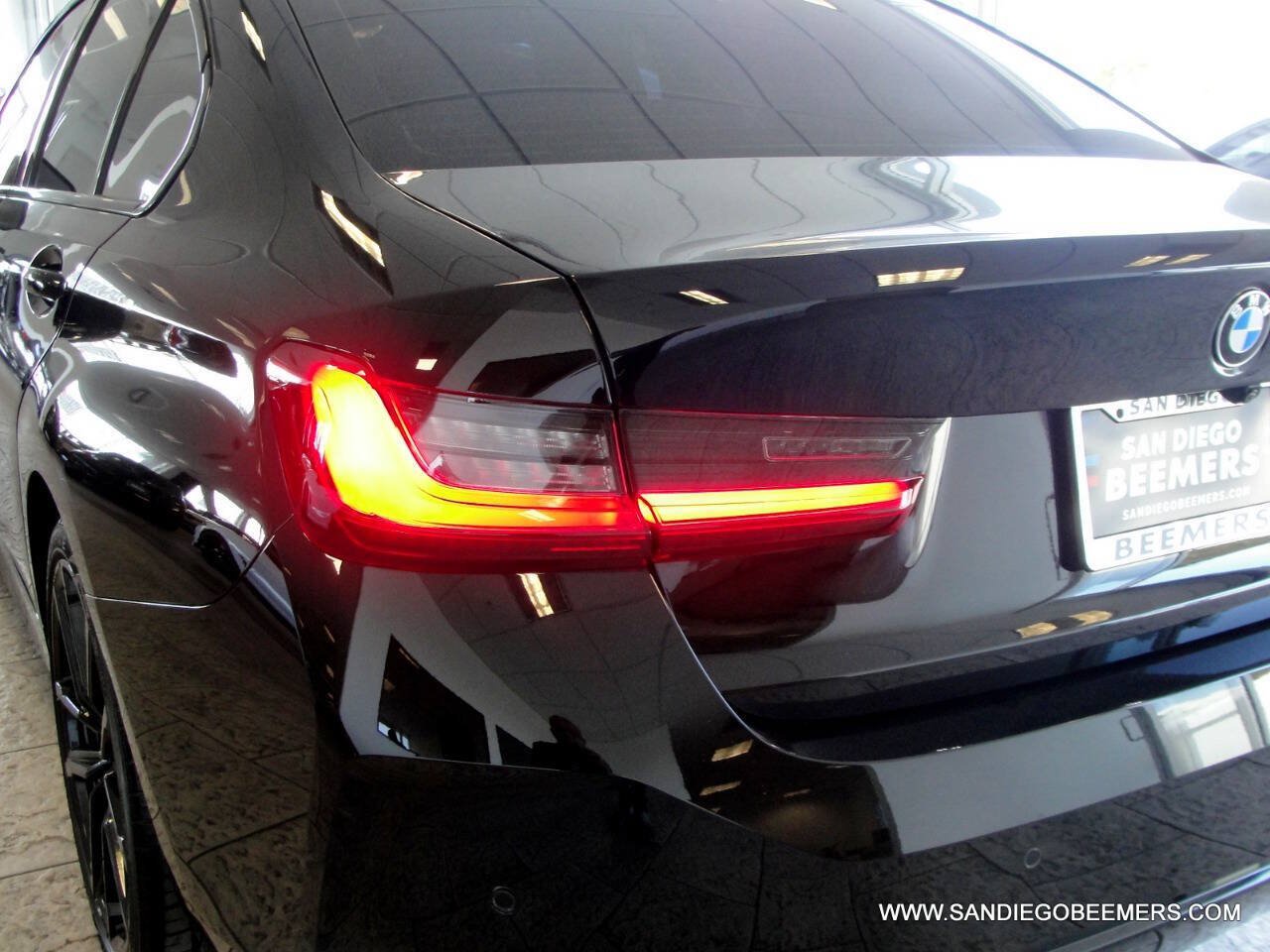 Used 2023 BMW 330i Sedan w/ Premium Package RWD image 64
