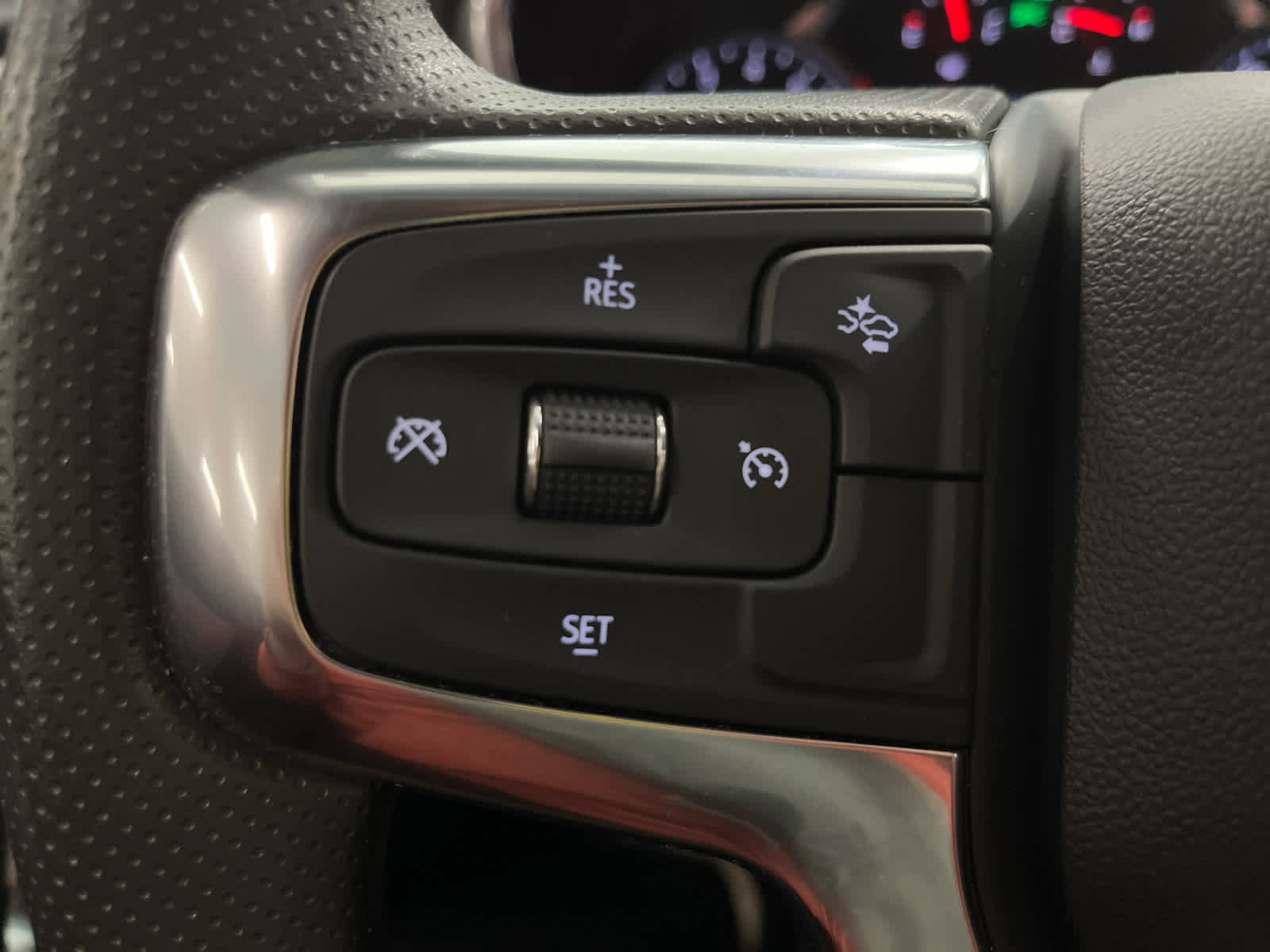 Used 2024 Chevrolet Blazer LT w/ Convenience Package image 23