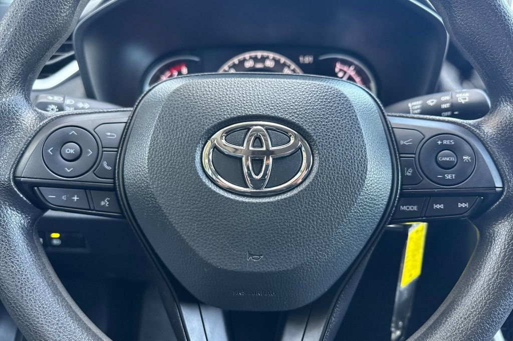 Certified 2024 Toyota RAV4 LE AWD/4WD image 21