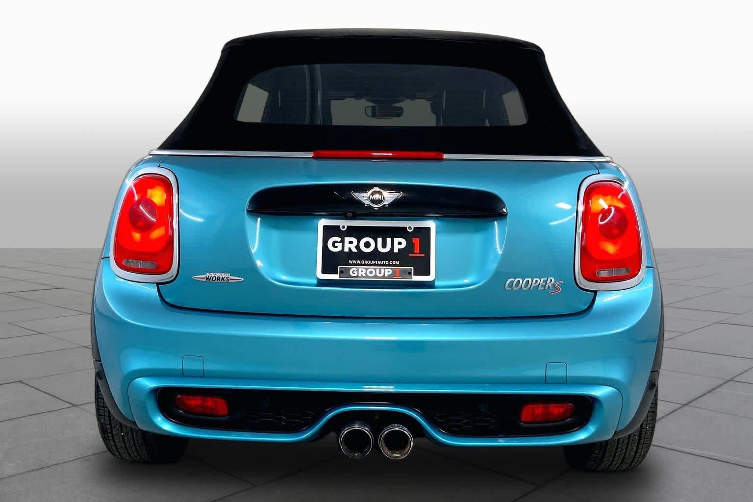 Used 2018 MINI Cooper S FWD image 4