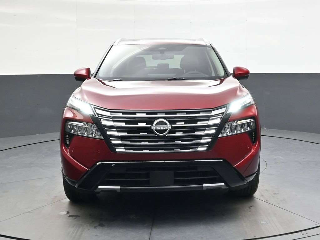 Used 2025 Nissan Rogue Platinum w/ Platinum Premium Package image 10