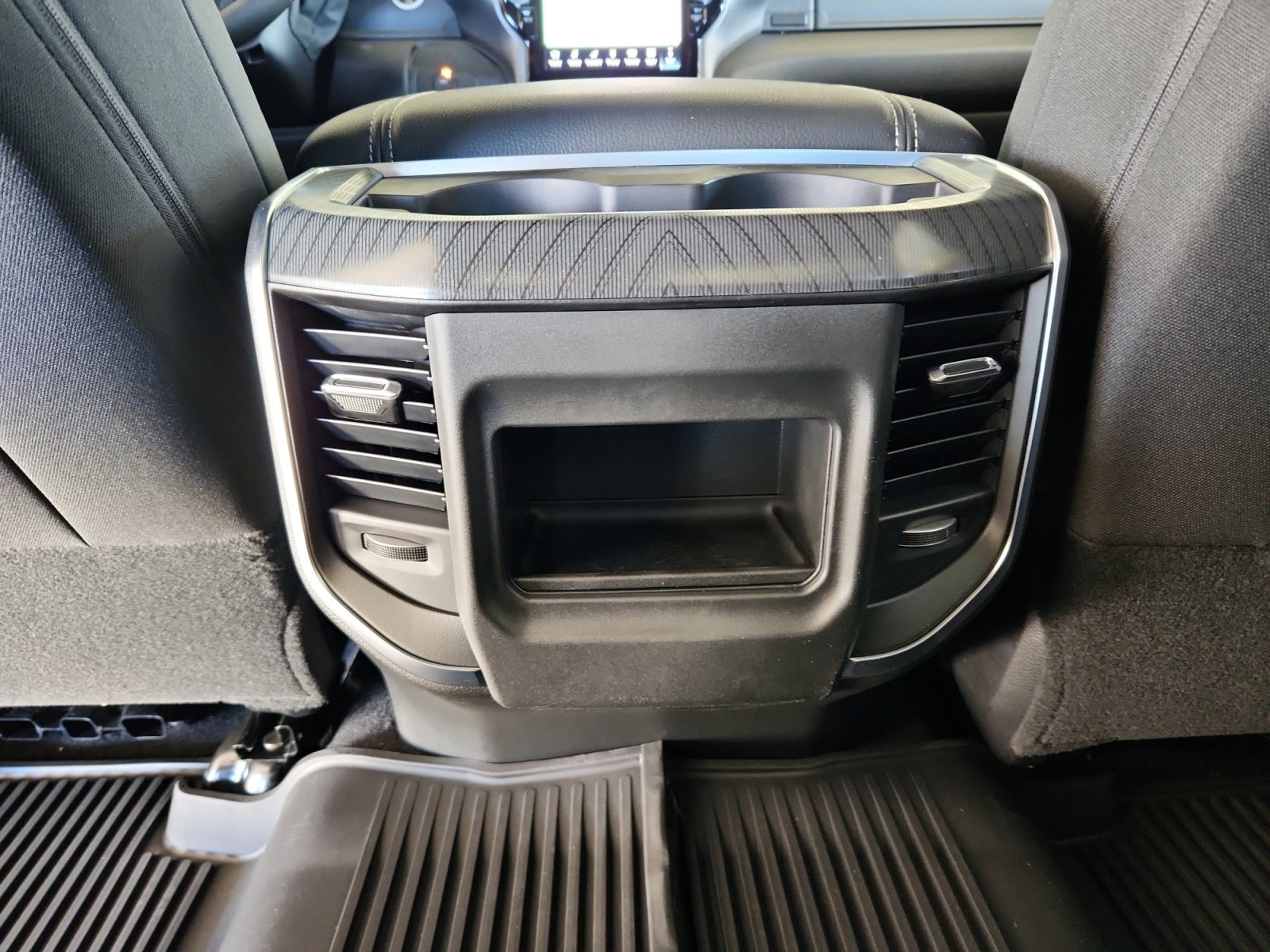 New 2025 RAM 2500 Big Horn image 32