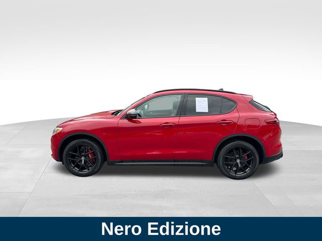 Used 2019 Alfa Romeo Stelvio Ti w/ Nero Edizione image 2
