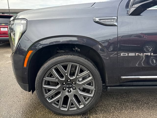 Used 2026 GMC Yukon Denali Ultimate AWD/4WD image 10