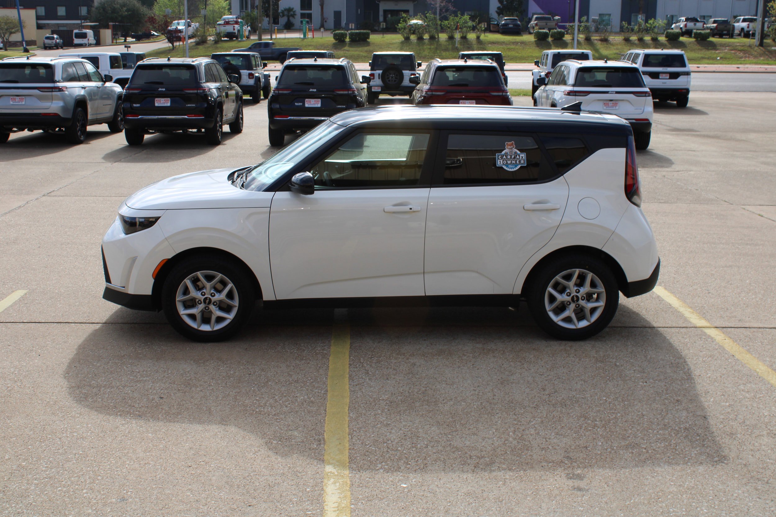 Used 2023 Kia Soul S FWD image 10