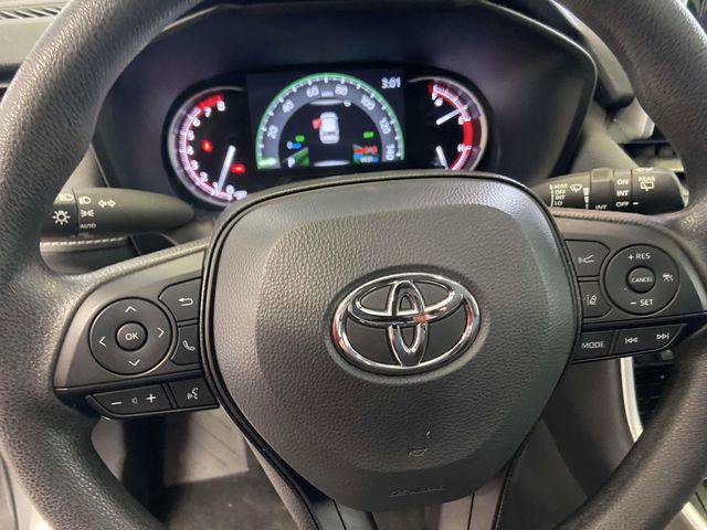 Certified 2025 Toyota RAV4 XLE image 21