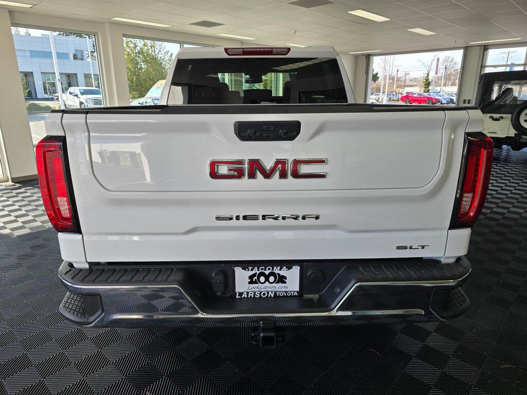 Used 2025 GMC Sierra 1500 SLT image 4