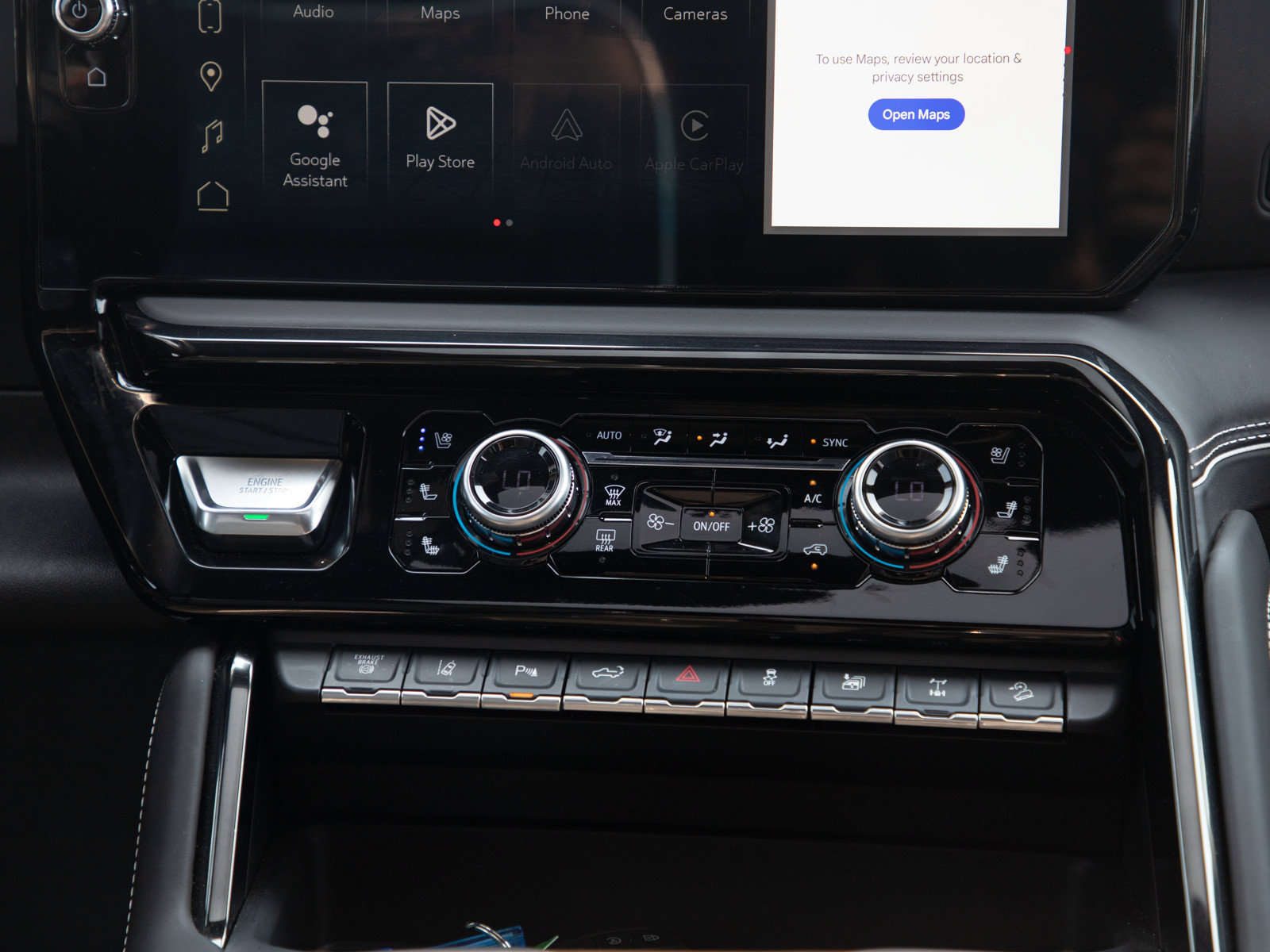 Used 2024 GMC Sierra 2500 AT4X AWD/4WD image 17