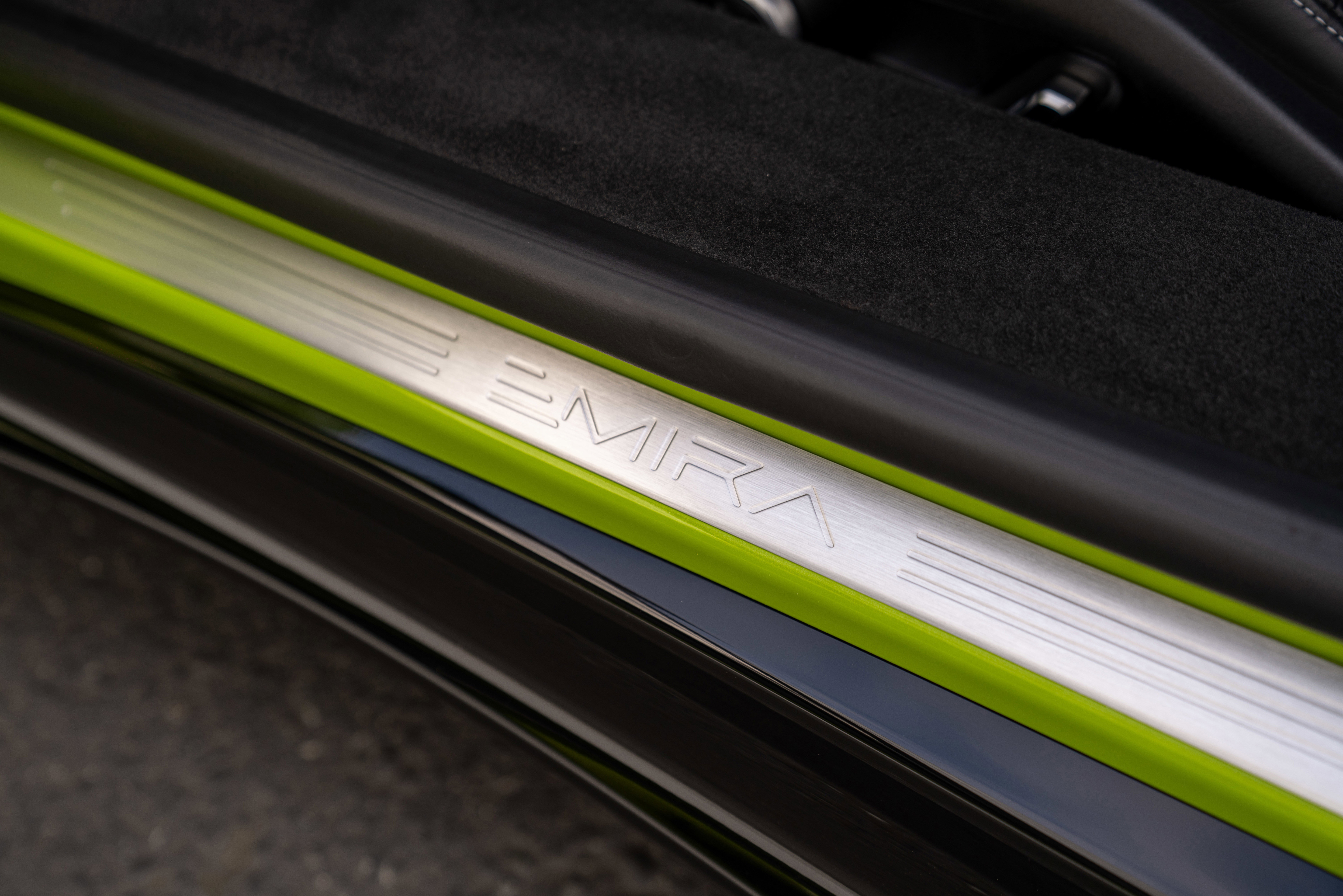 Used 2025 Lotus Emira RWD image 16
