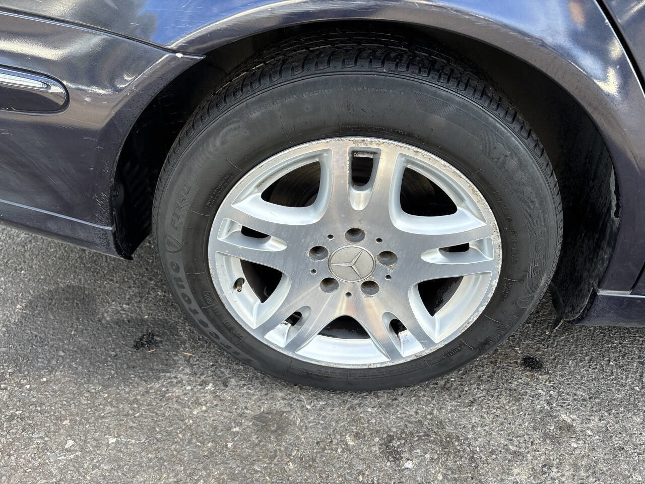 Used 2003 Mercedes-Benz E 320 Sedan image 24