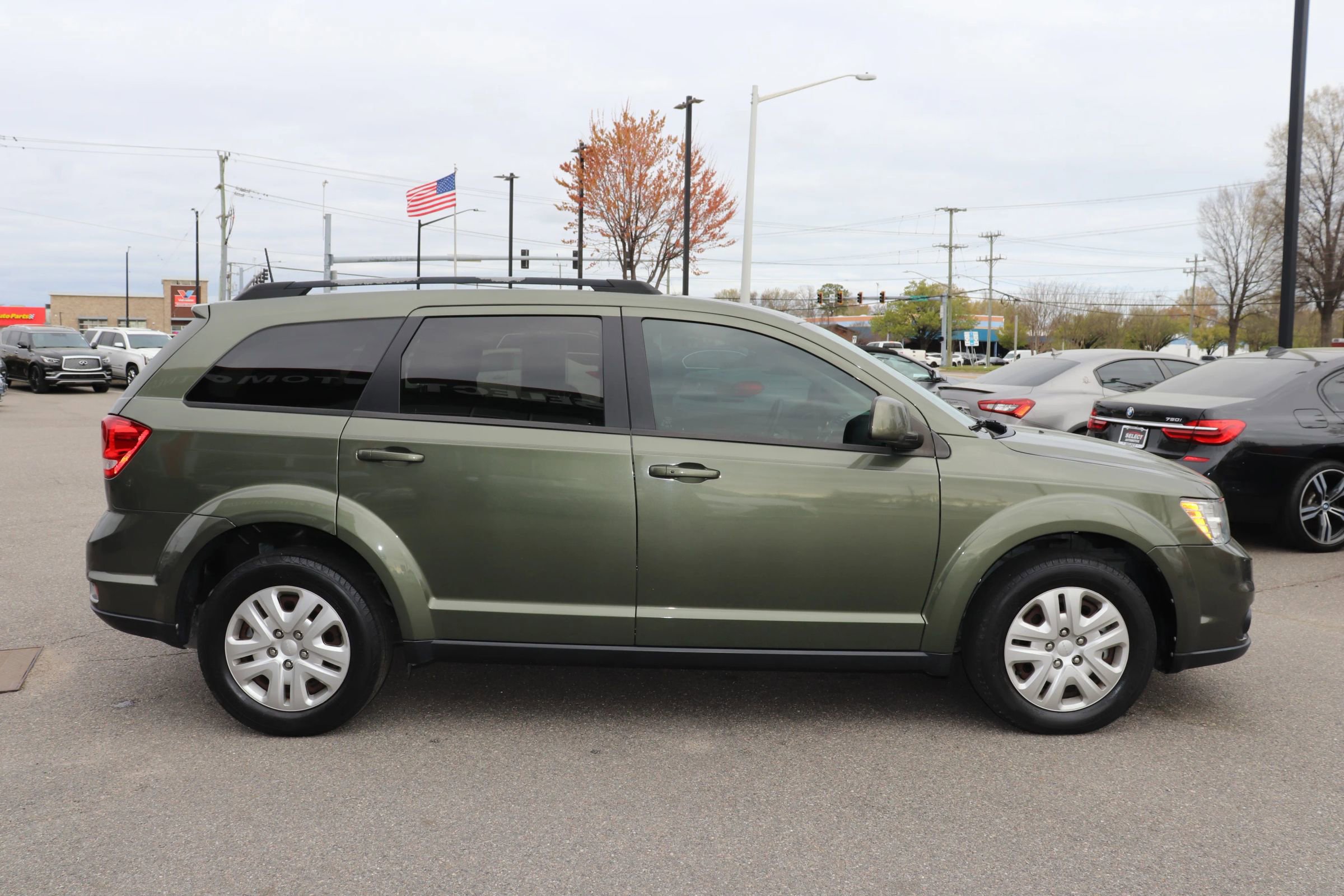 Used 2018 Dodge Journey SXT w/ Connectivity Group image 32