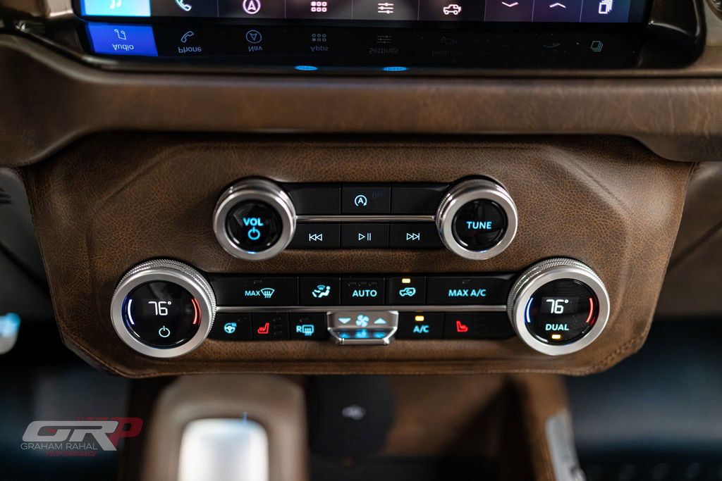 Used 2025 Ford Bronco Badlands image 35