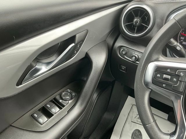 Used 2025 Chevrolet Blazer LT image 27