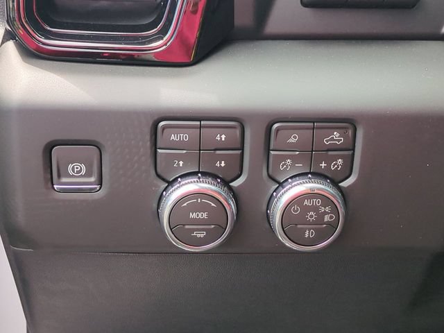New 2026 GMC Sierra 1500 AT4 w/ Technology Package AWD/4WD image 19
