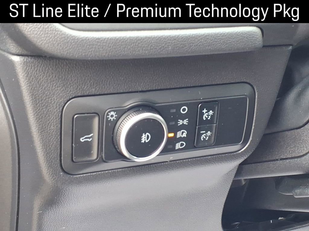 Used 2024 Ford Escape ST-Line Elite w/ Premium Technology Package image 19