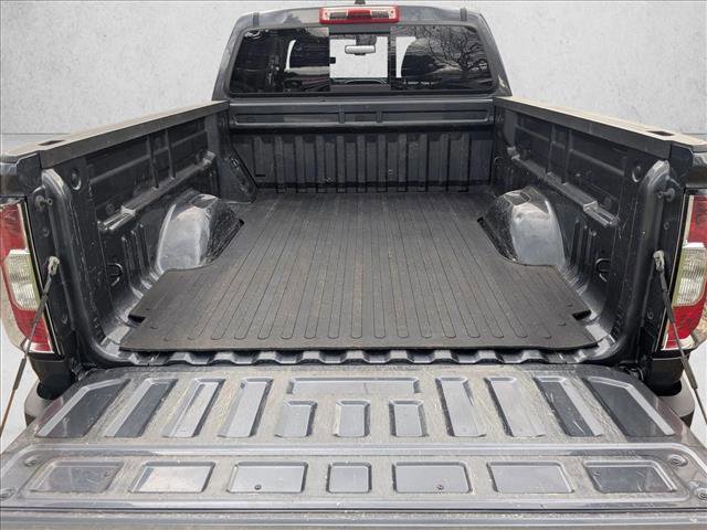 Used 2017 GMC Canyon SLE w/ SLE Convenience Package image 6