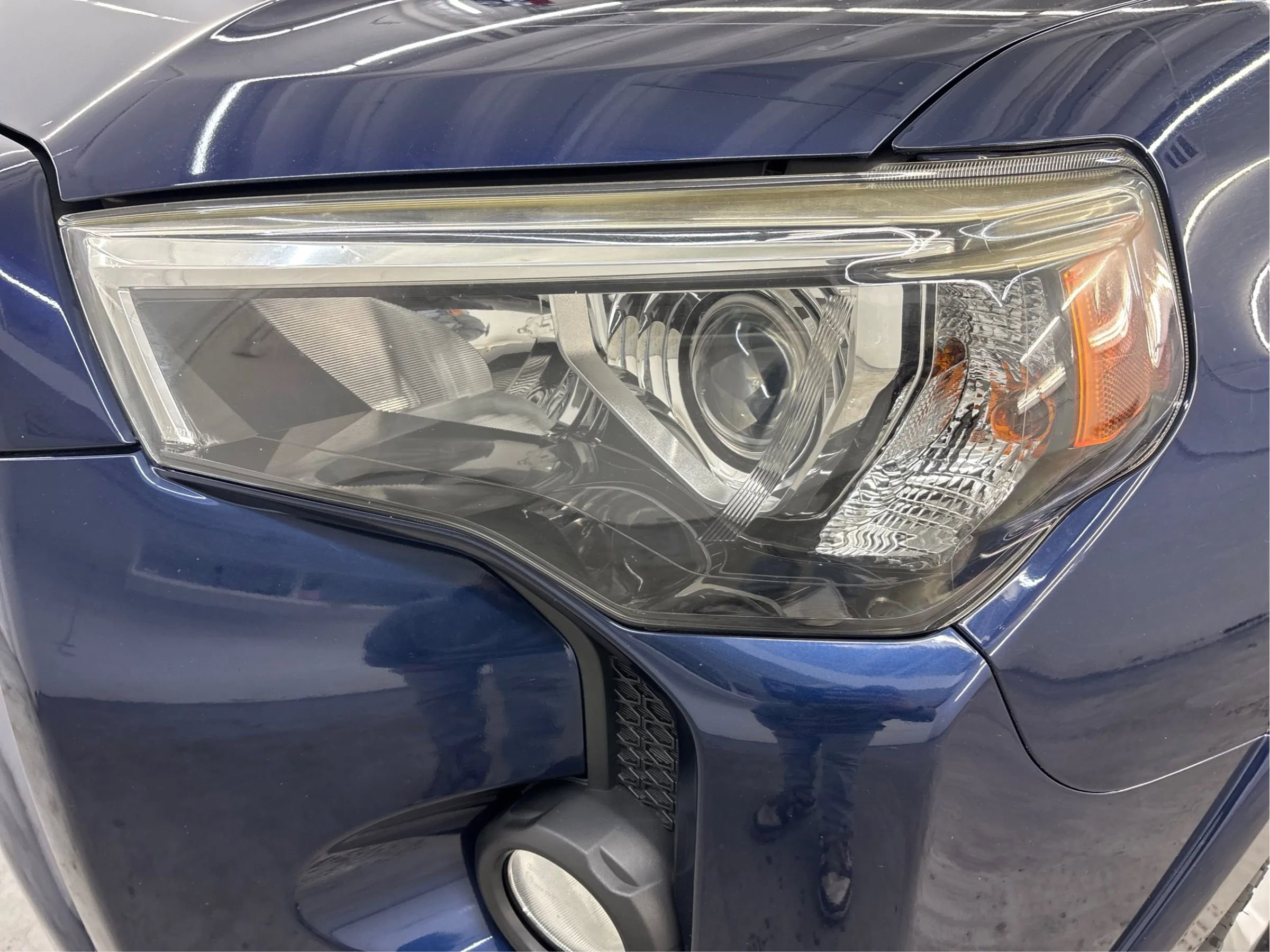Used 2016 Toyota 4Runner SR5 AWD/4WD image 31